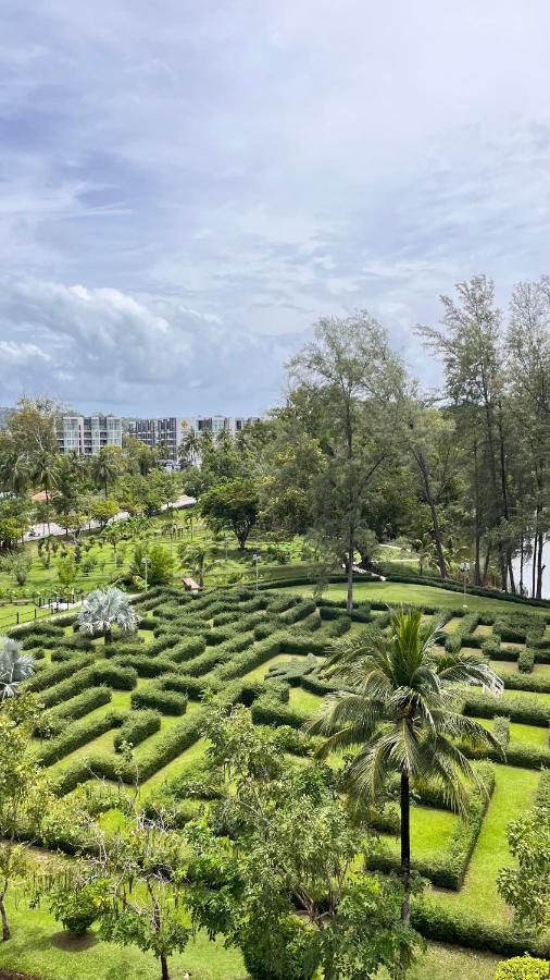 Sky Park Laguna 1Bdr Lake View Таланг Экстерьер фото